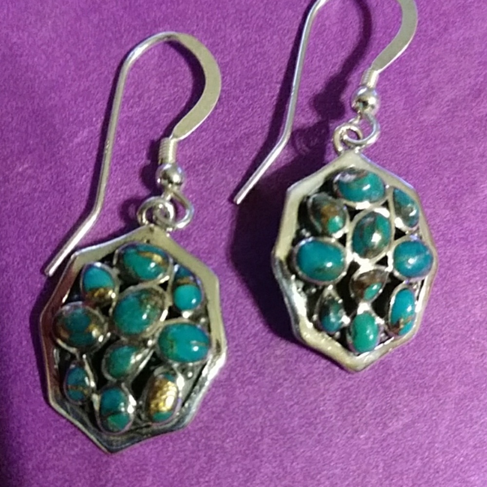 ✔️AMERICAN INDIAN-MOJAVE TURQUOISE, PIERCED EARRINGS. STERLING (E) PHILIPPINES.